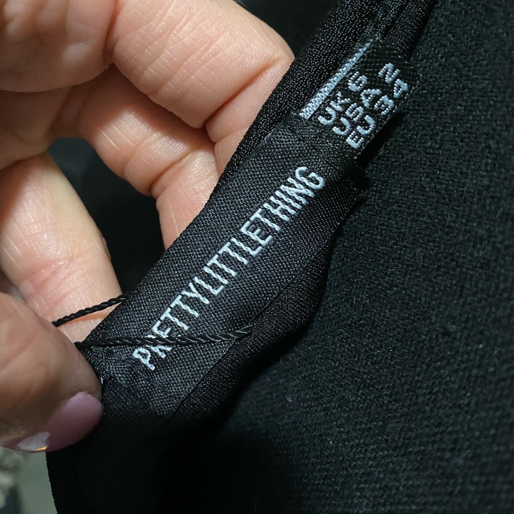 PRETTYLITTLETHING ROMPER - Picture 7 of 10
